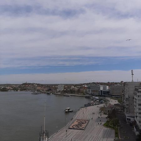 Delta Danube View Apart Тулча Екстериор снимка
