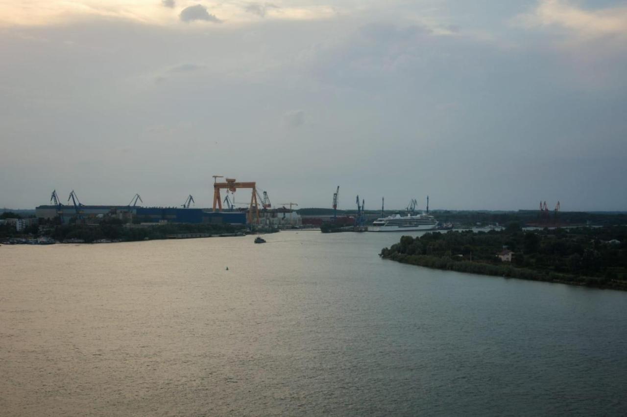 Delta Danube View Apart Тулча Екстериор снимка